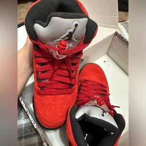 Only worn twice - literally. Size 4Y in Boys. Gradeschool. Got box but damaged.
